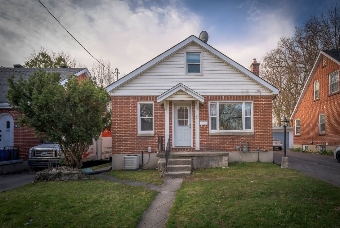 91 Huron St - Photo 2 of 6