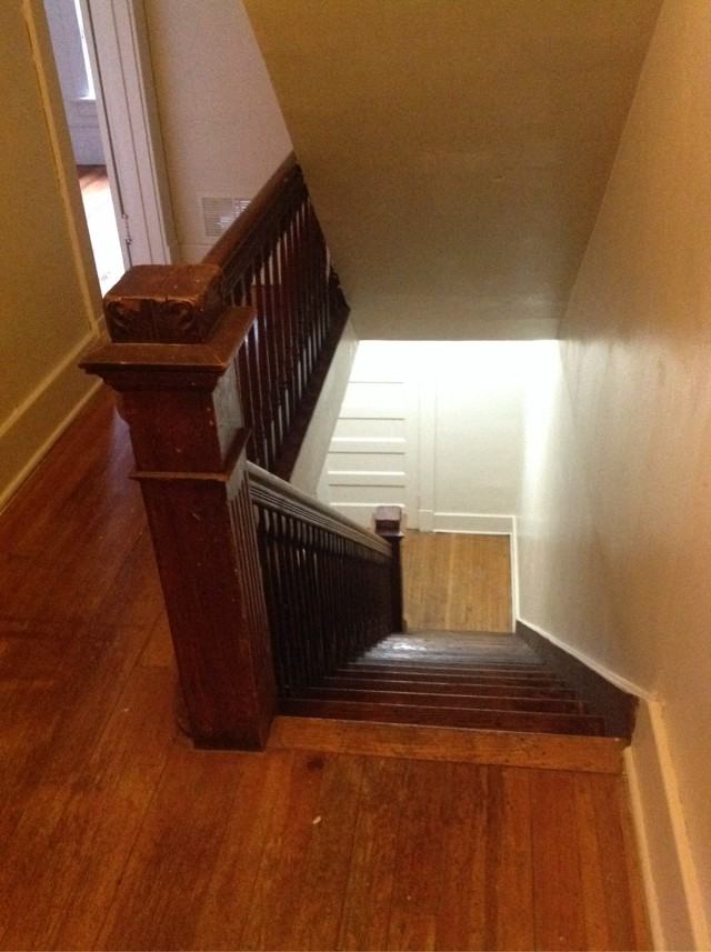 1409 E St - Photo 5 of 9
