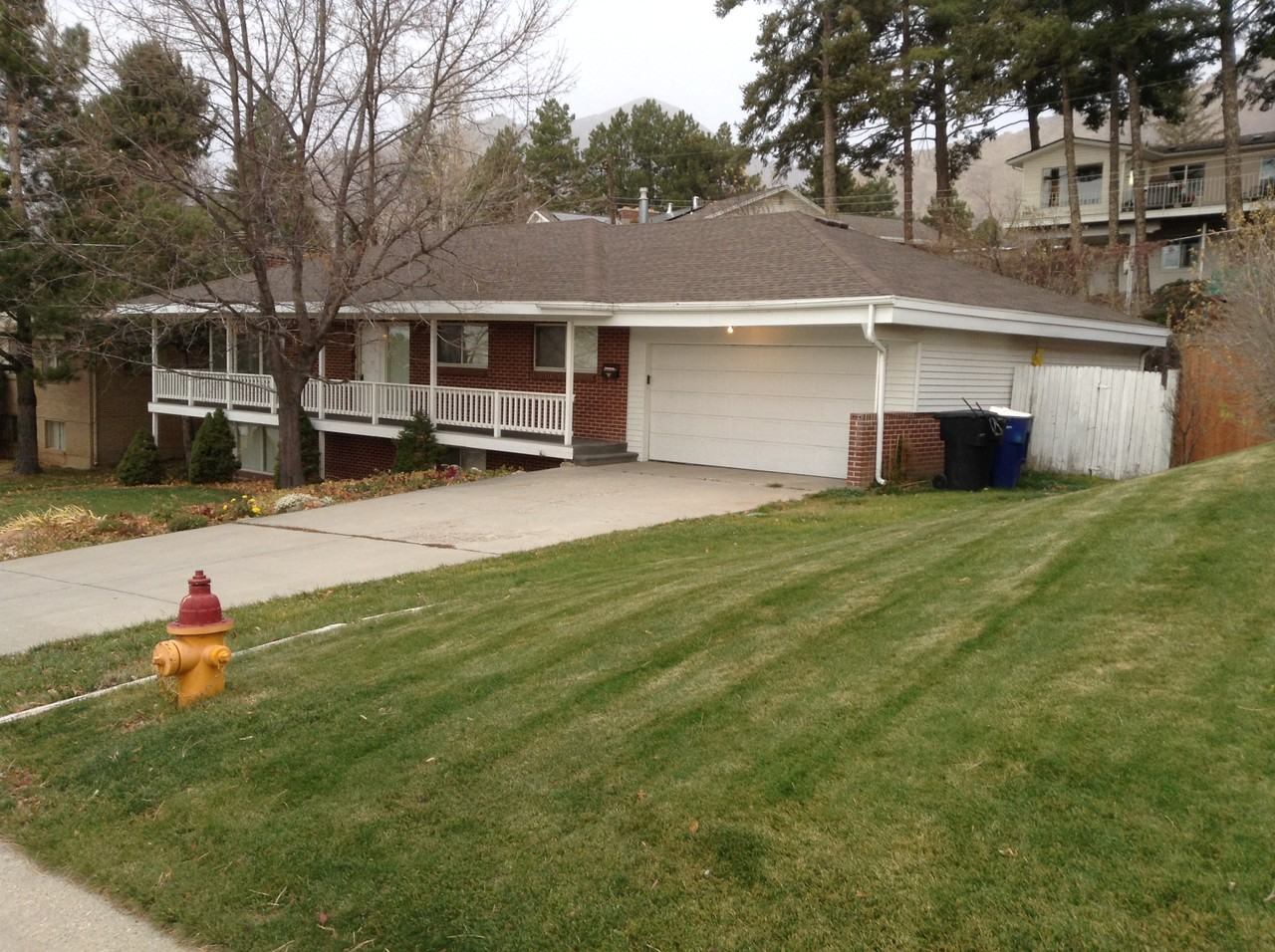 4335 S Spruce Cir - Photo 2 of 21