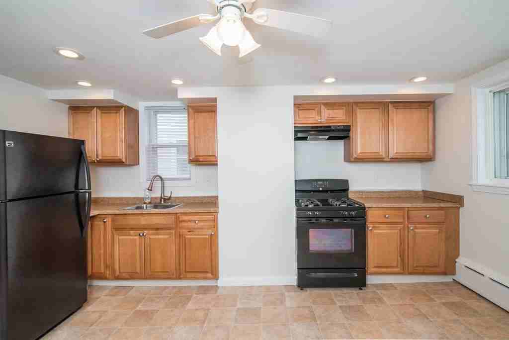 10 Horace St #2 - Photo 3 of 11