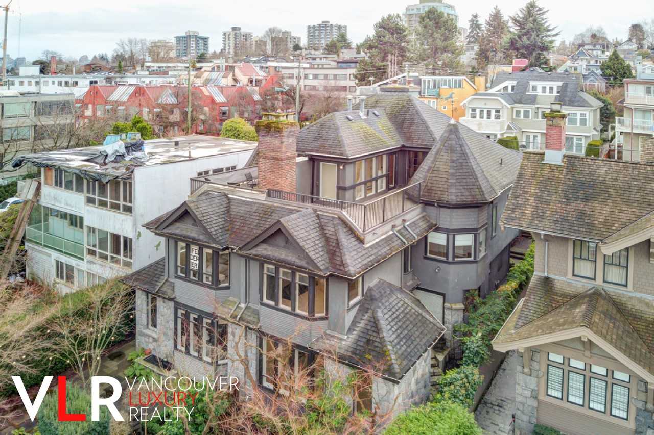 Point Grey Rd & Larch St, Vancouver, BC V6K 1A3 3 Bedroom Apartment