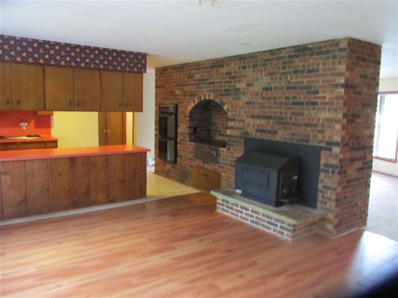 8565 Whitneyville Rd - Photo 3 of 10