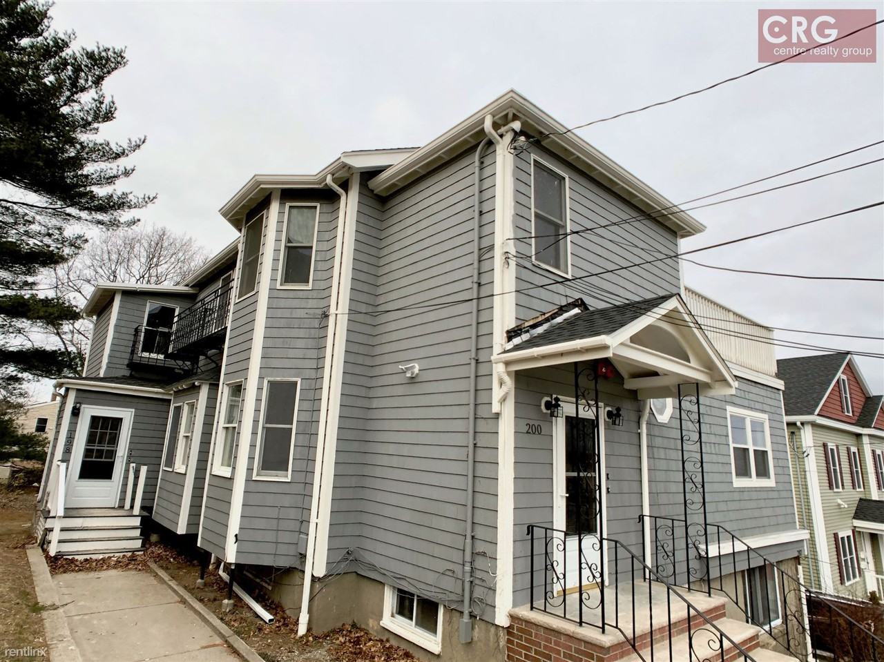 200 Harris St - Photo 2 of 20