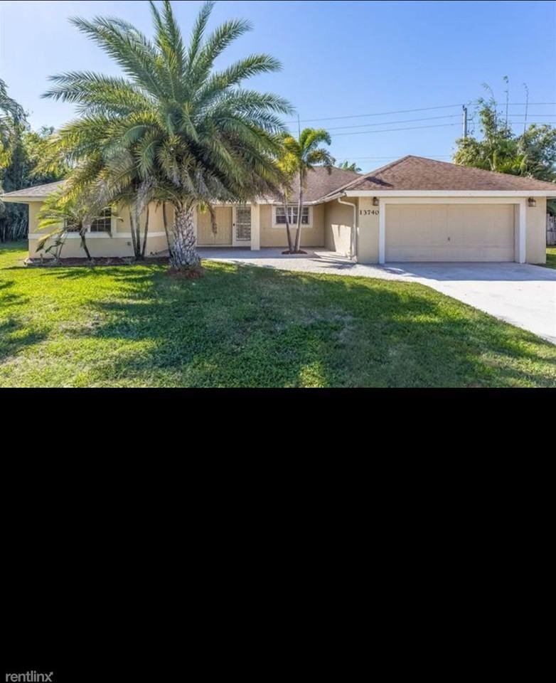 10300 Forest Hill Blvd - Photo 2 of 14