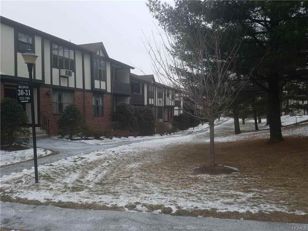 770 Sierra Vista Ln - Photo 3 of 13