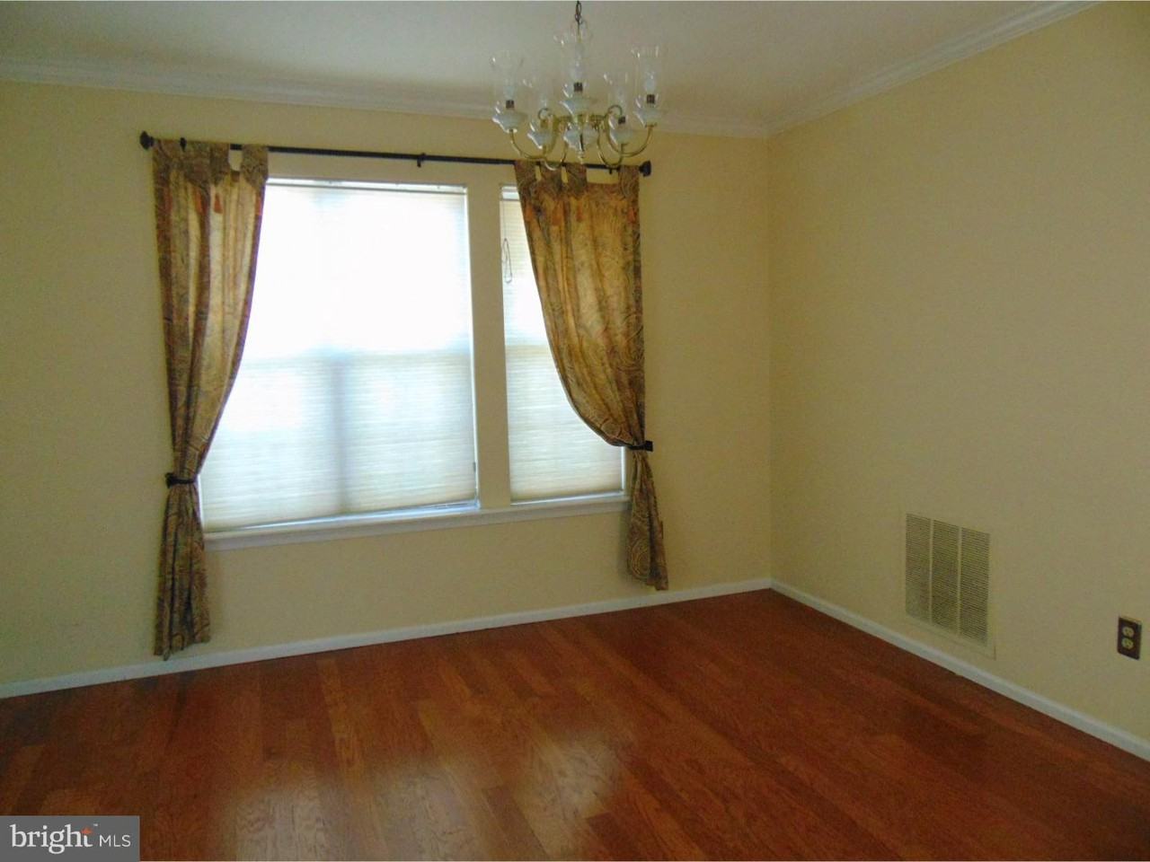 412 Hawkshead Way - Photo 3 of 12