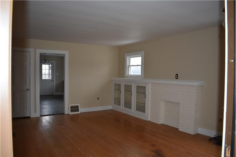 145 Canton Rd - Photo 2 of 36