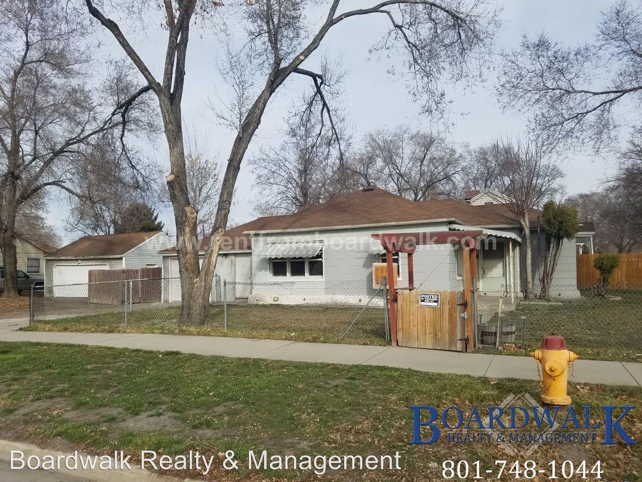 603 N 900 W - Photo 3 of 27