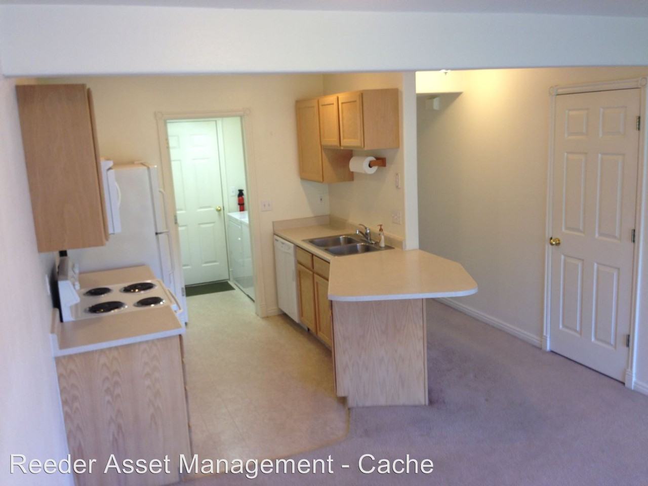1506 N 360 E - Photo 3 of 12