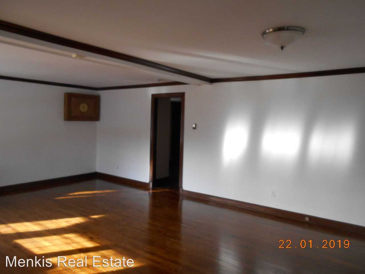 15 Saddlerock Ct - Photo 3 of 21