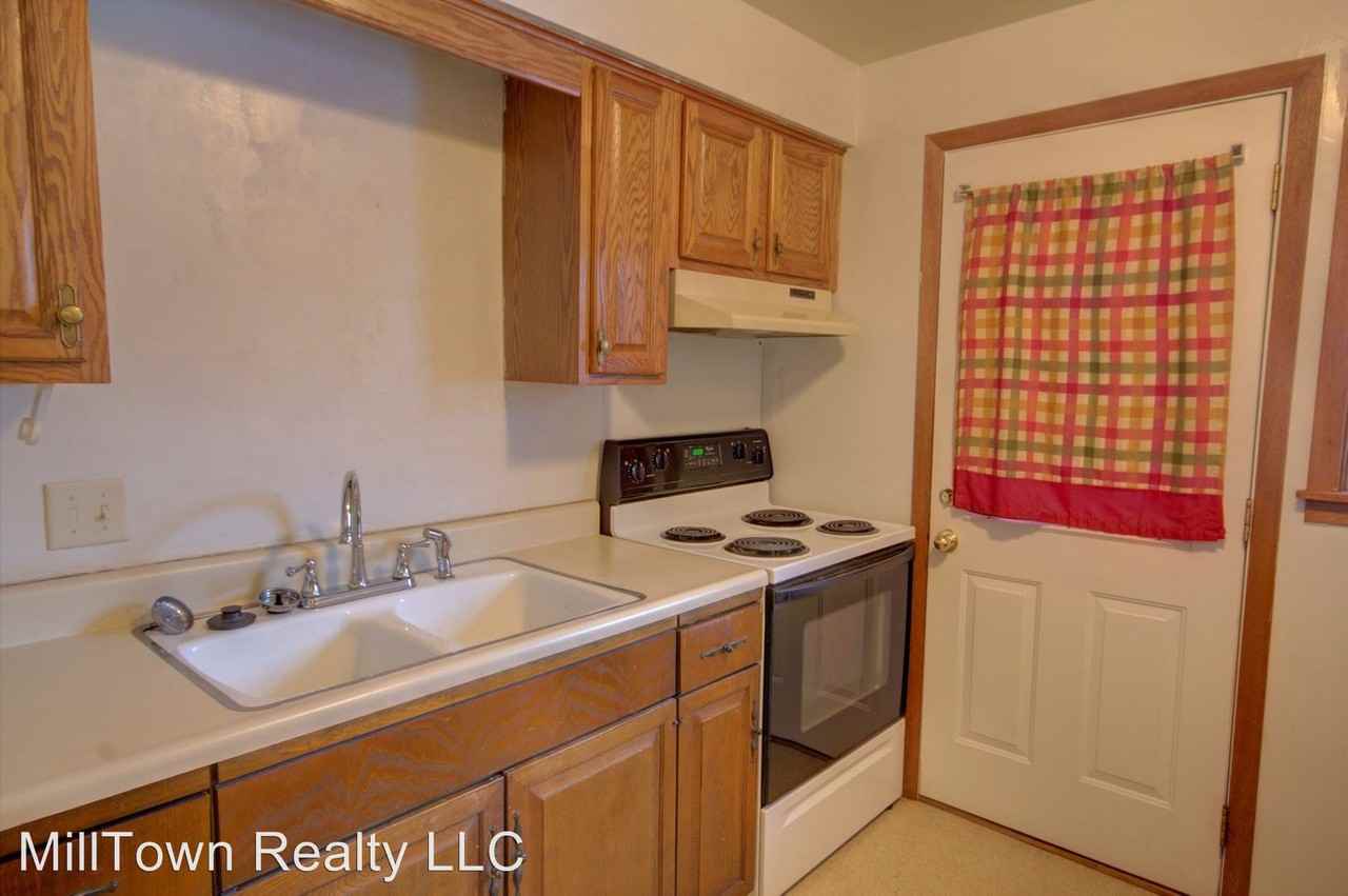 602 30th St - Photo 3 of 21