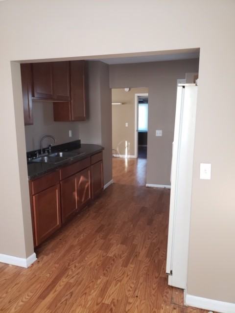 26511 France Ave - Photo 2 of 7