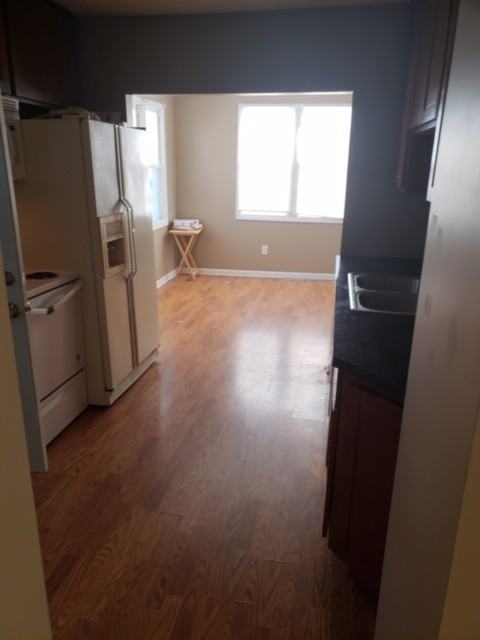 26511 France Ave - Photo 3 of 7