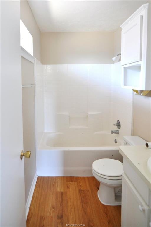 1509 Hollowhill Dr - Photo 5 of 10