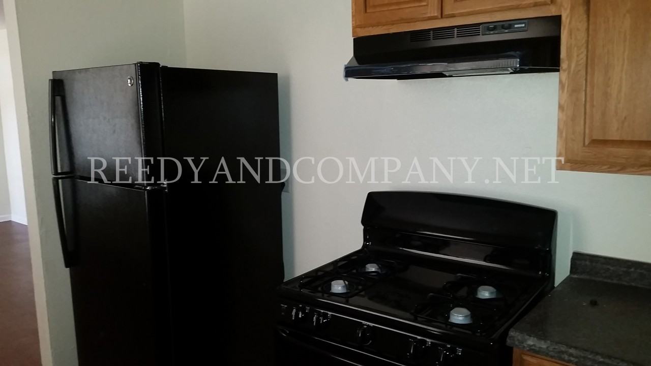 1744 N Graham St - Photo 2 of 27
