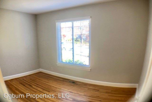 2630 Greenbrier Rd - Photo 2 of 3