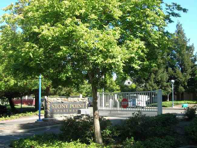 Stony Point - Photo 4 of 15