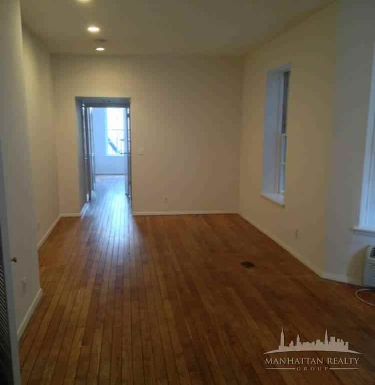 E 84th St #3E - Photo 2 of 6