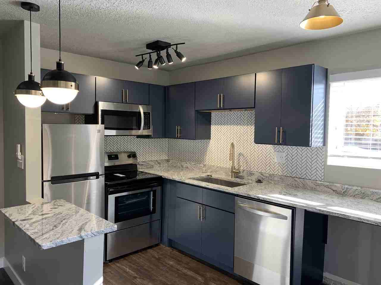 The Stonewall - Photo 2 of 7