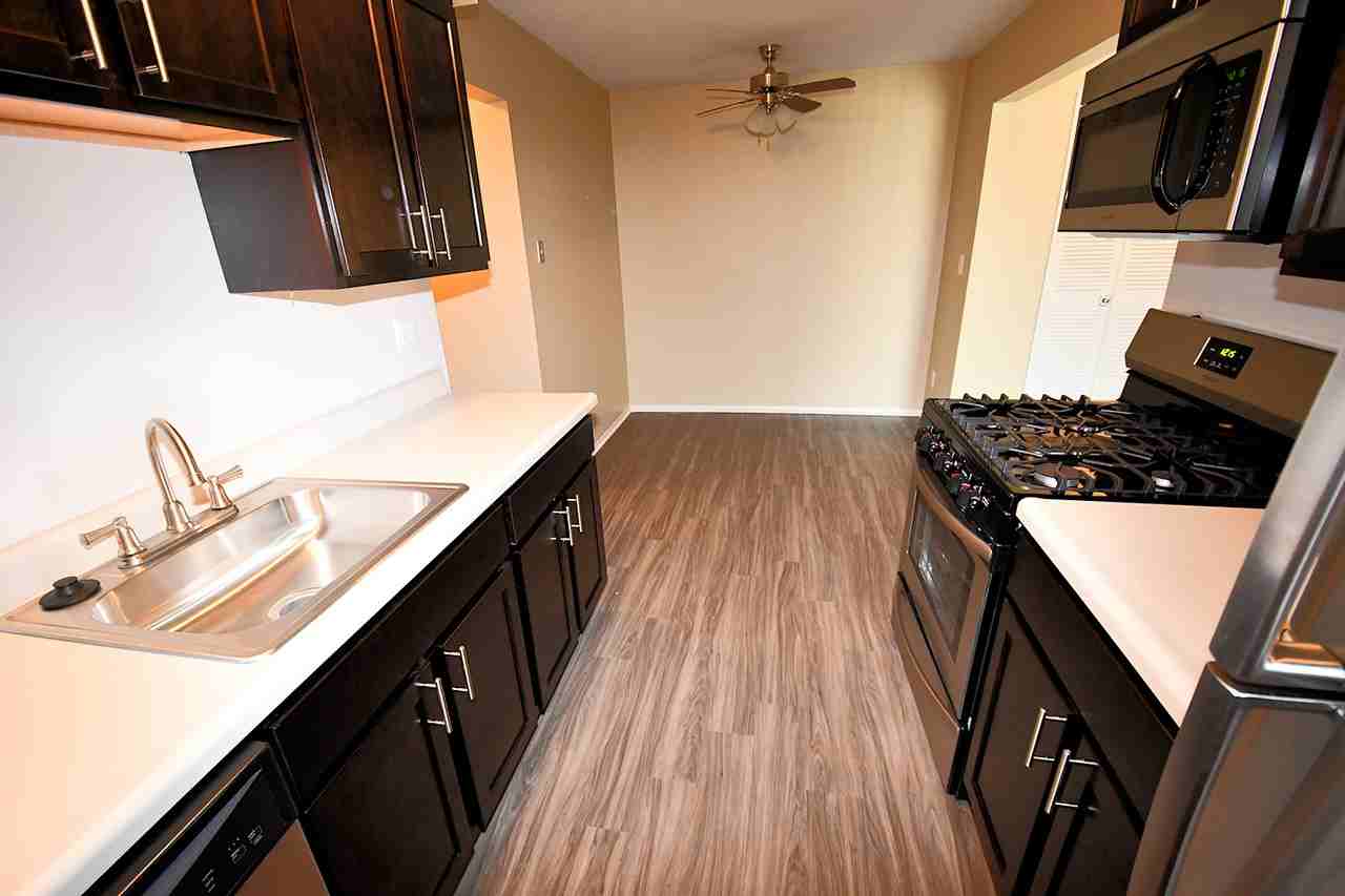 Canterbury Square - Photo 3 of 3