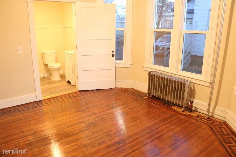 75 Mapledell St - Photo 3 of 17