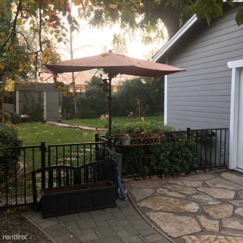 2414 Gill Port Ln - Photo 3 of 14