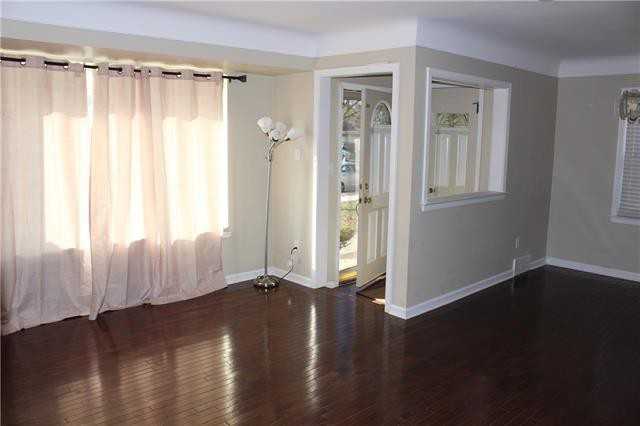 24602 Woodcroft Dr - Photo 2 of 12