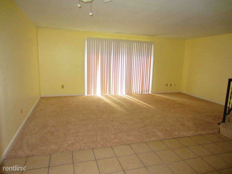 5590 5590 Ironwood Ct. Satinwood Dr. - Photo 3 of 9