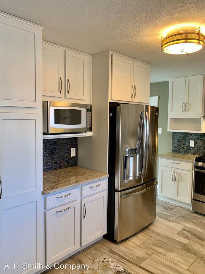 2964 S Winona Ct - Photo 2 of 25