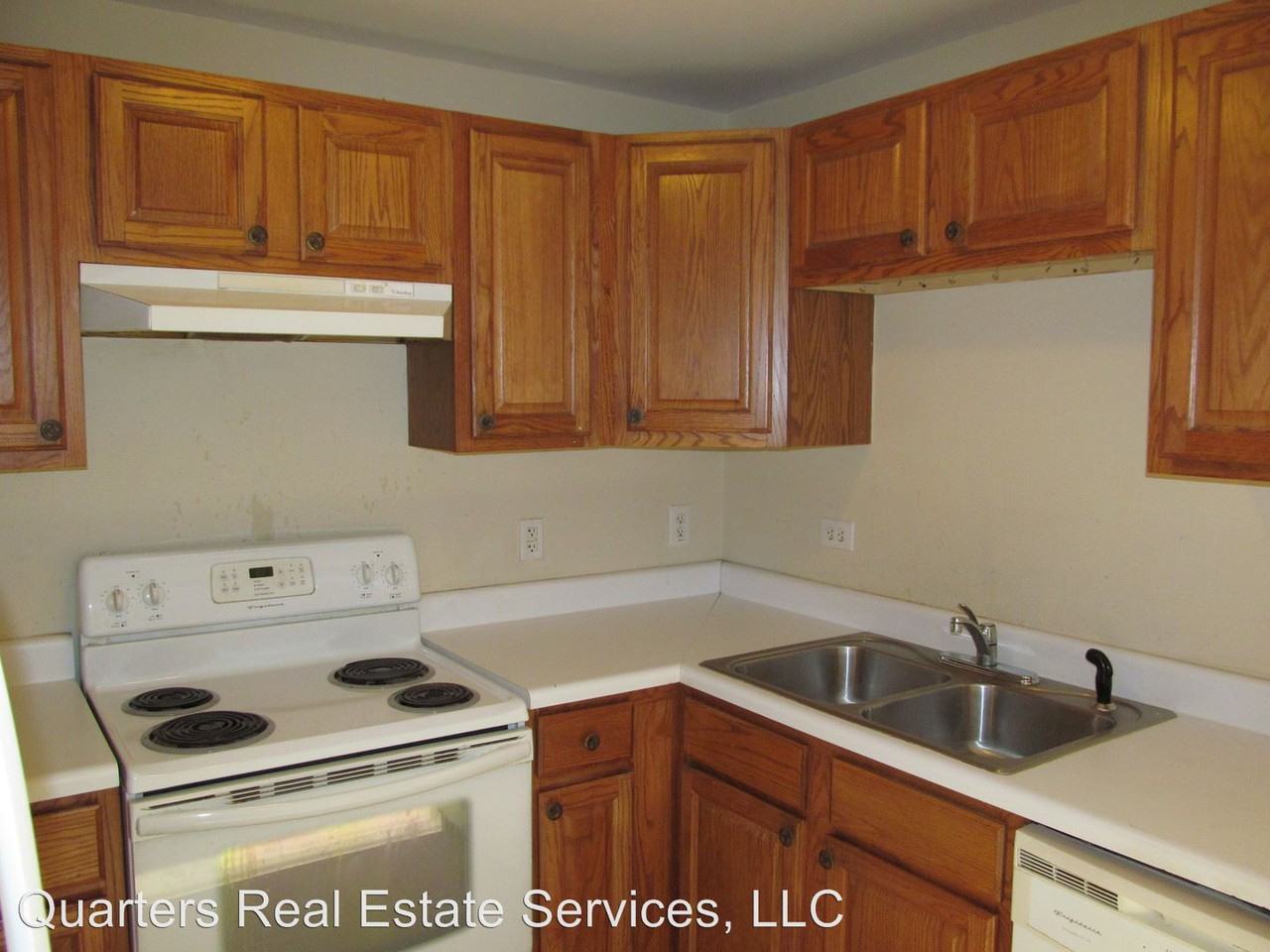 Lakeview Condos 101-207 - Photo 3 of 14