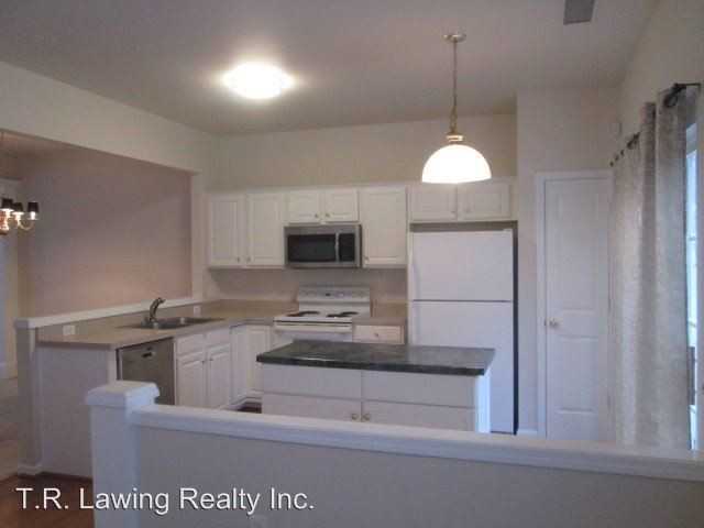 6834 Beverly Springs Dr - Photo 3 of 11