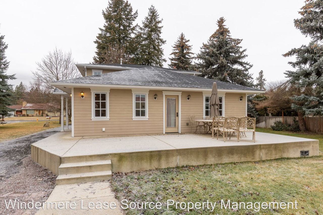 10204 N Wellen Ln - Photo 3 of 20