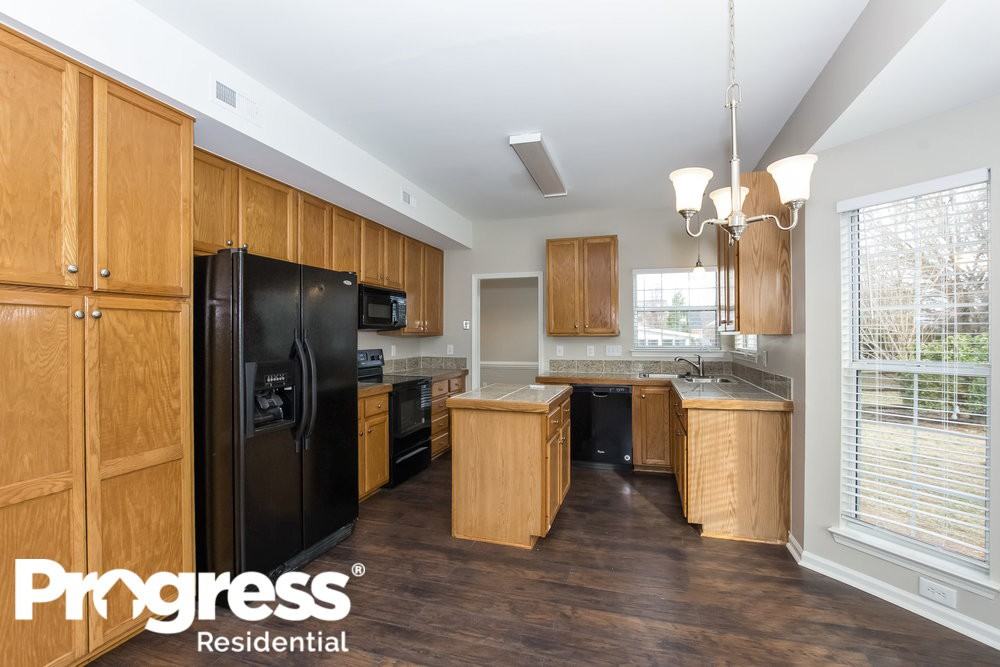 4630 Palladium Pl - Photo 5 of 18