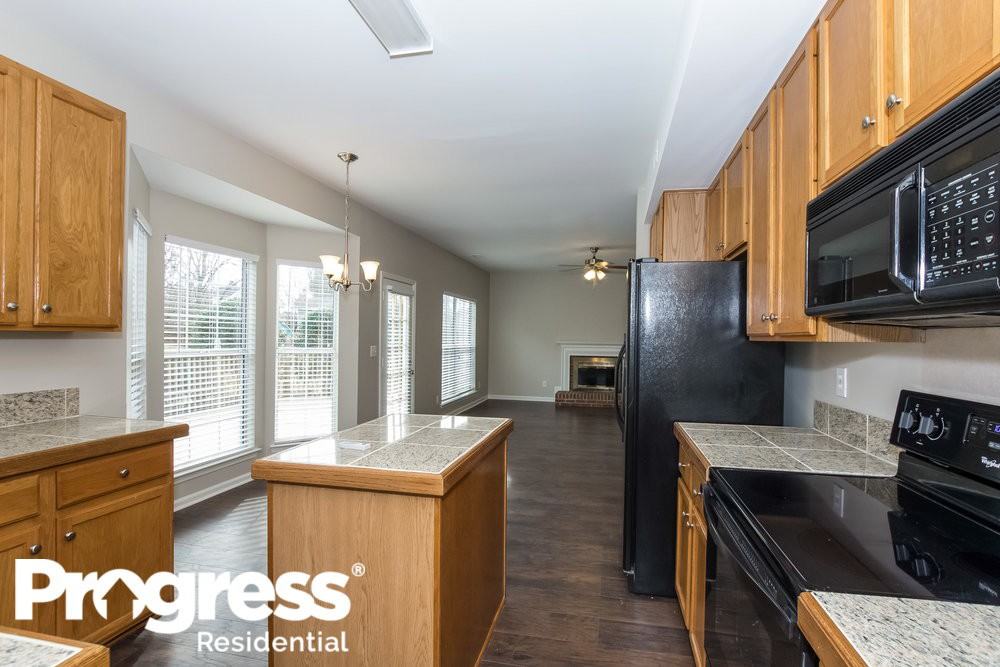 4630 Palladium Pl - Photo 7 of 18
