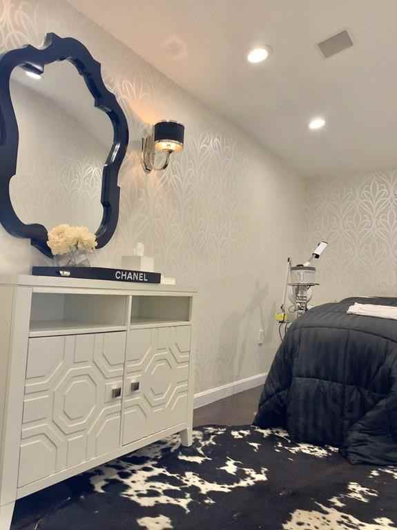 154 Main St #1 - Photo 3 of 5