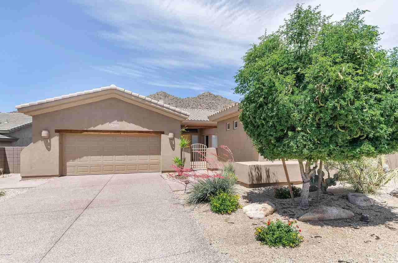 12704 N 145th Way - Photo 2 of 38