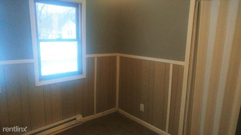 2106 Parkview Blvd - Photo 2 of 5