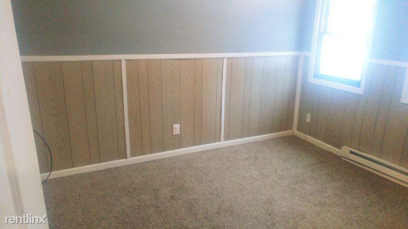 2106 Parkview Blvd - Photo 3 of 5