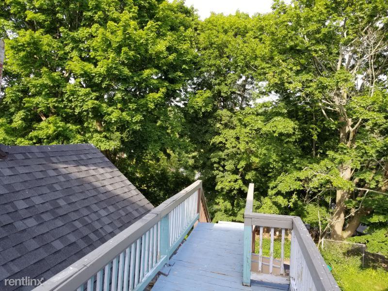 100 S Whipple St - Photo 2 of 10