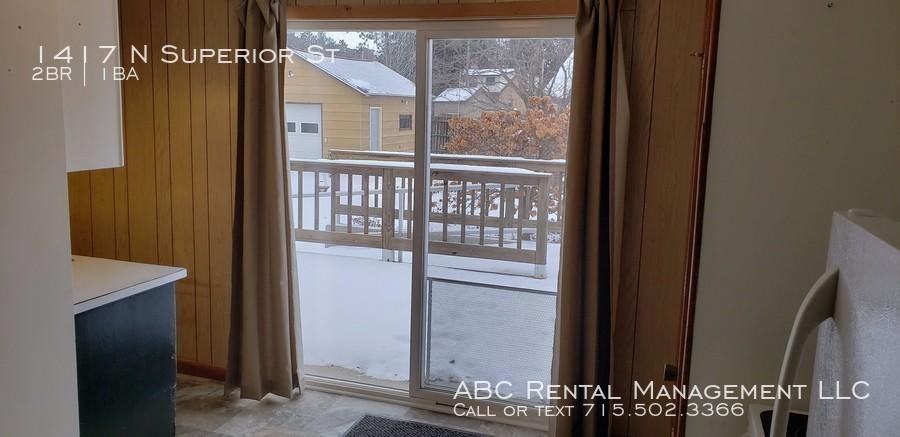 1417 N Superior St - Photo 3 of 14