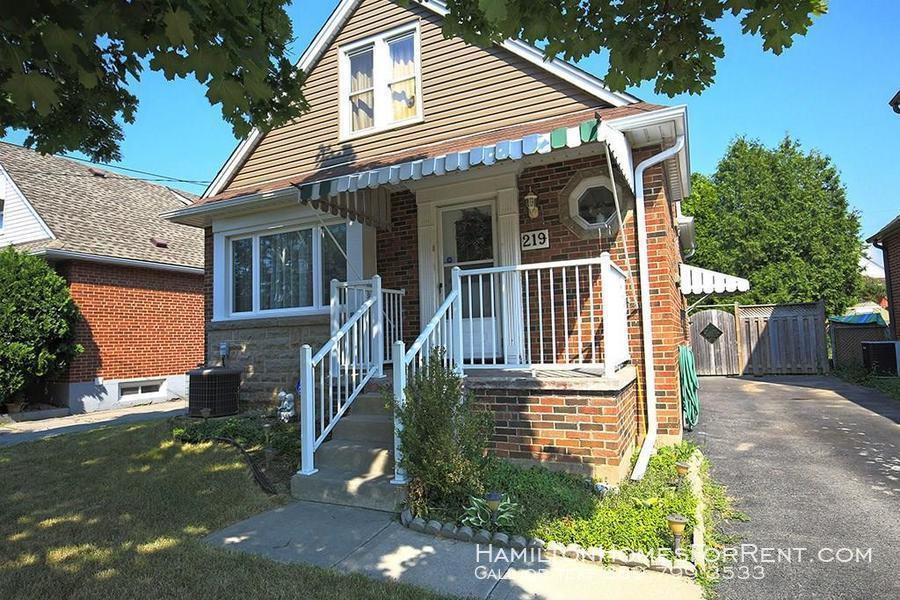 219 Glencairn Ave - Photo 2 of 18