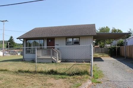 1422 Spruce St - Photo 2 of 15