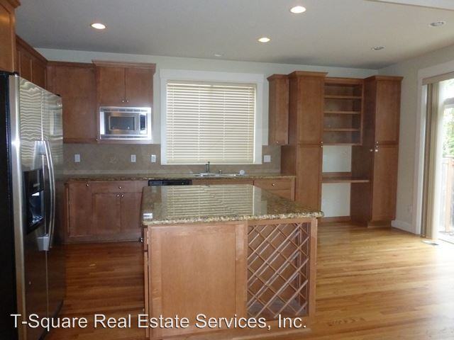 11842 173rd Pl NE - Photo 3 of 15