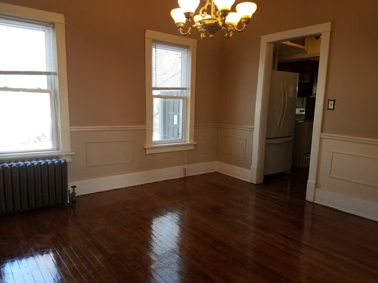 117 Gilman Terrace - Photo 3 of 10