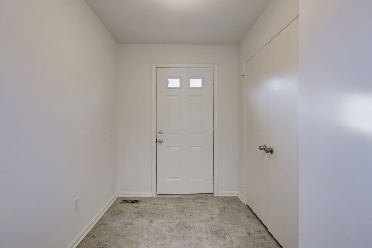 216 Finale Terrace - Photo 2 of 32