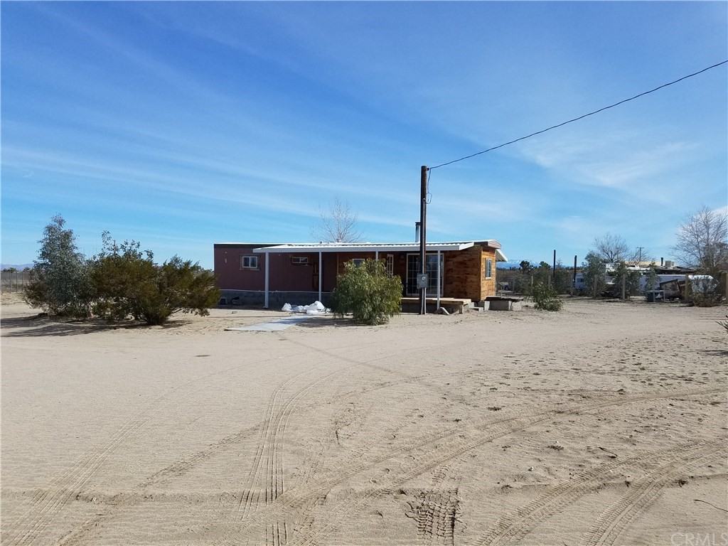 13375 Ailanthus St - Photo 2 of 20