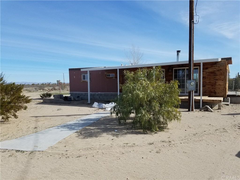 13375 Ailanthus St - Photo 3 of 20