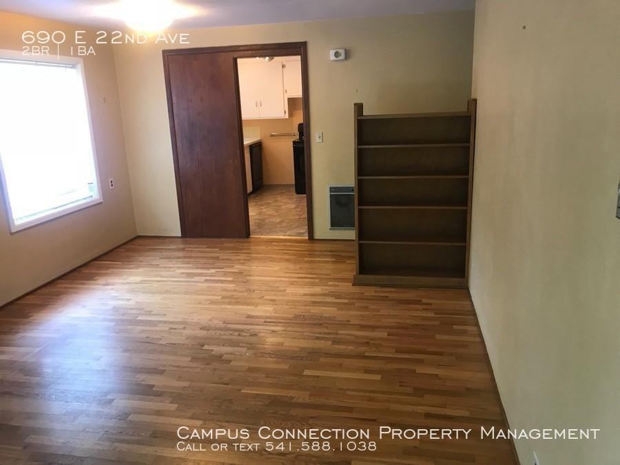 690 E 22nd Ave - Photo 3 of 7