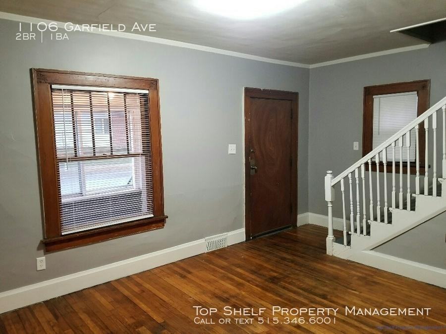 1106 Garfield Ave - Photo 3 of 8