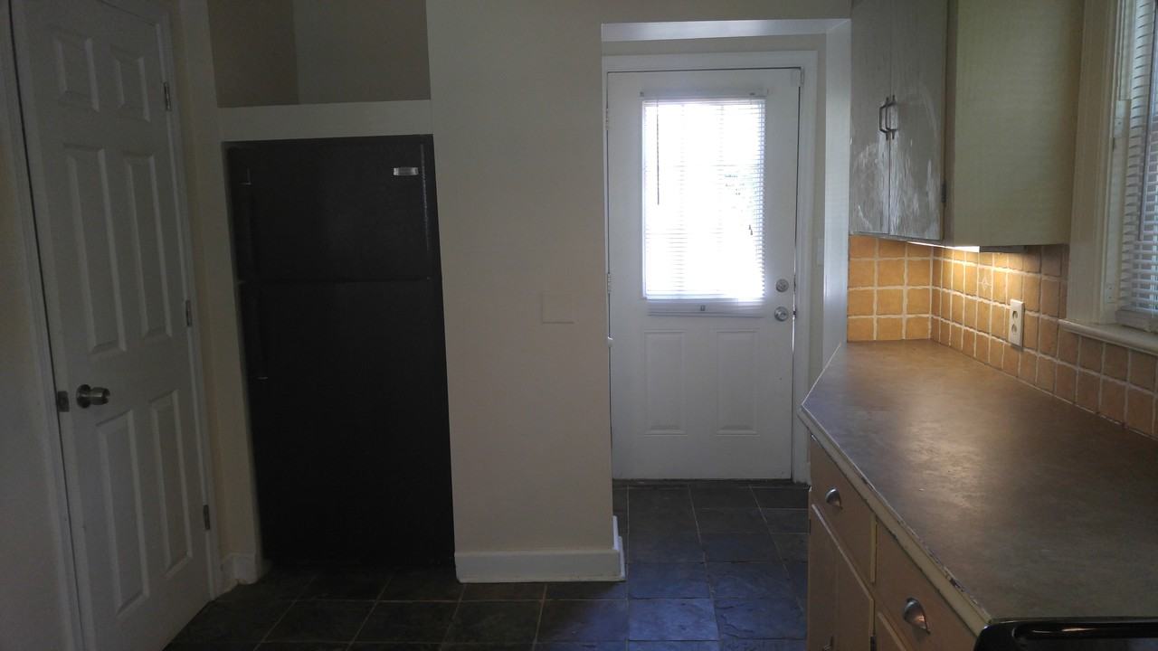 3276 Wilmington Rd - Photo 3 of 8